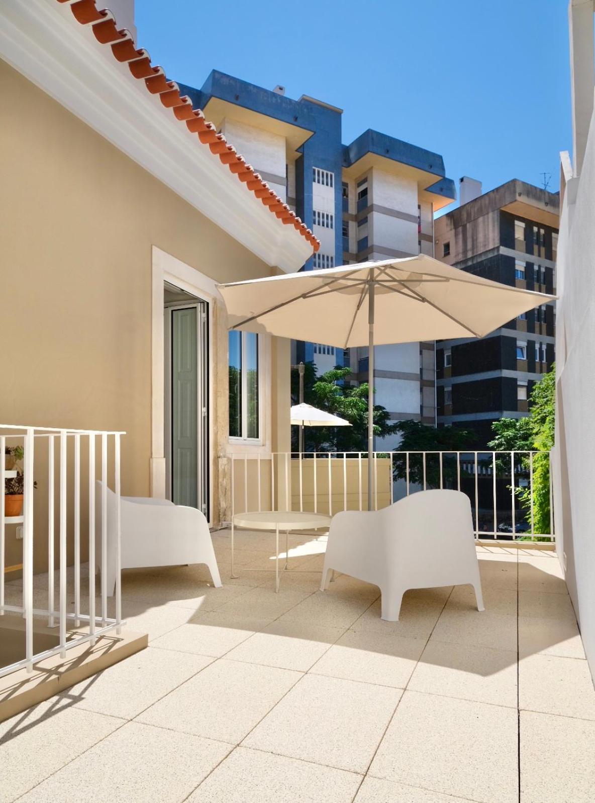 Vila Julieta Guesthouse Coimbra Bagian luar foto