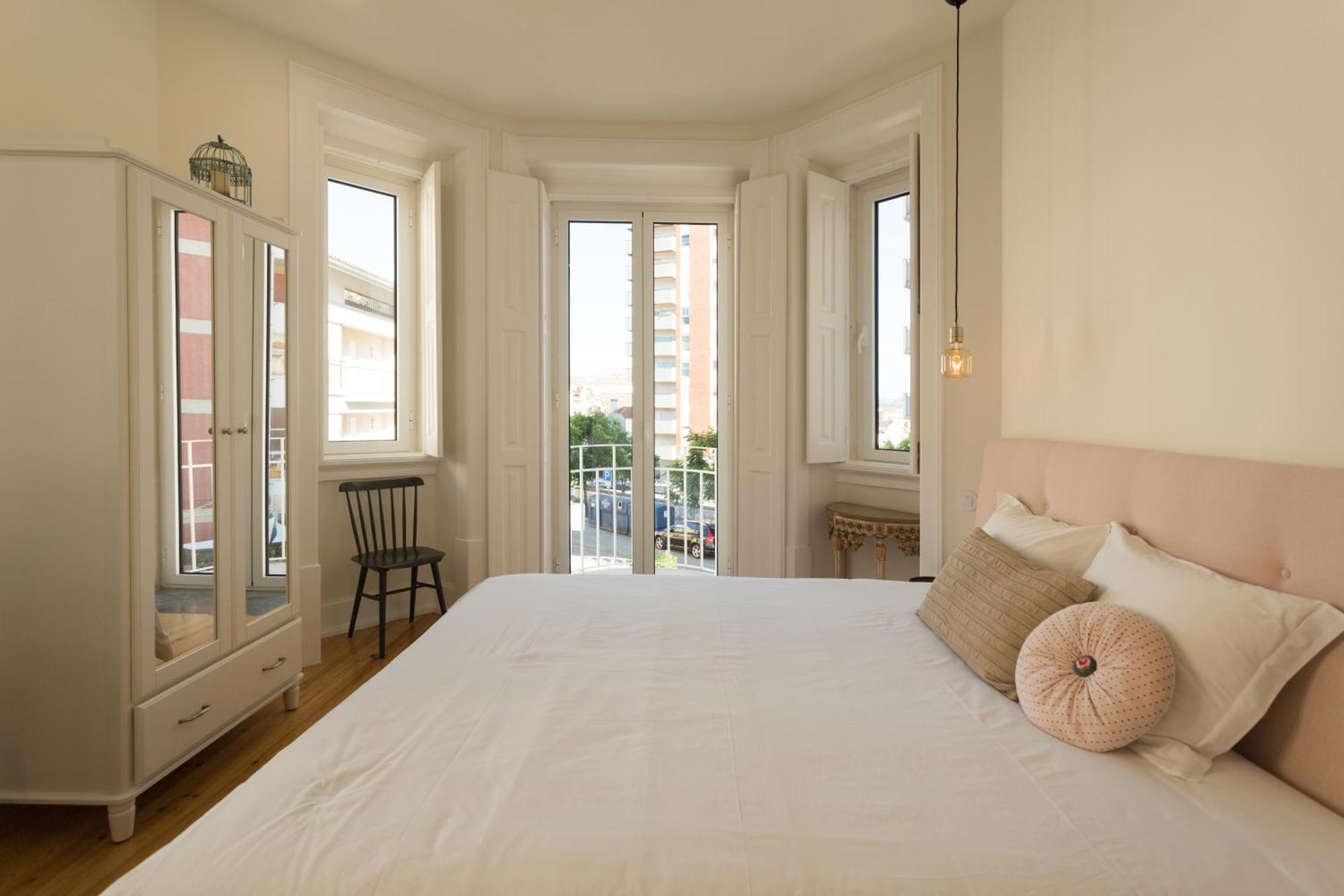 Vila Julieta Guesthouse Coimbra Bagian luar foto