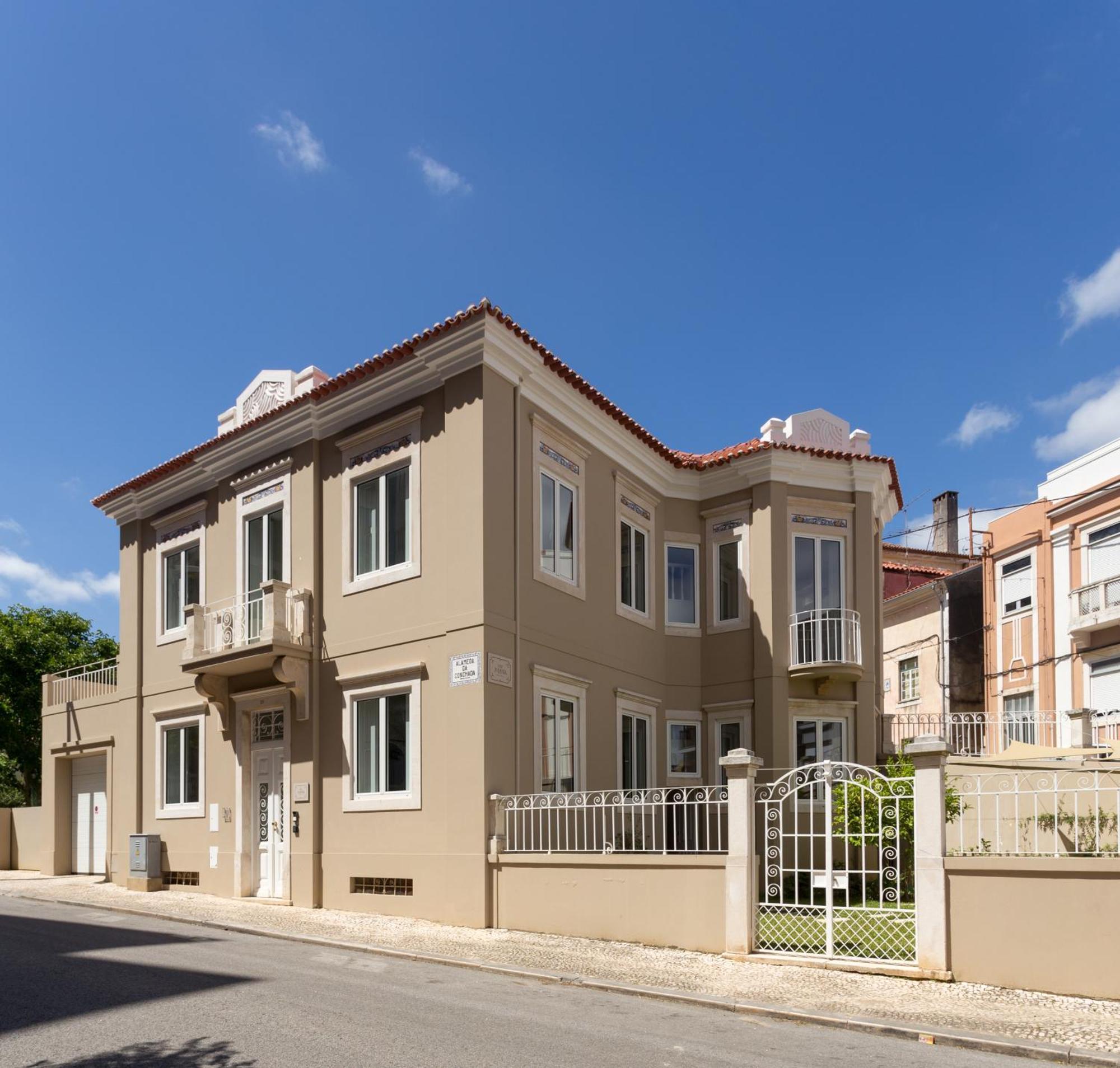 Vila Julieta Guesthouse Coimbra Bagian luar foto
