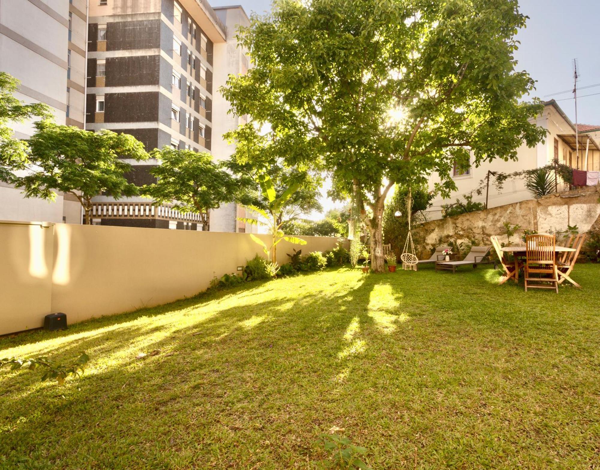 Vila Julieta Guesthouse Coimbra Bagian luar foto