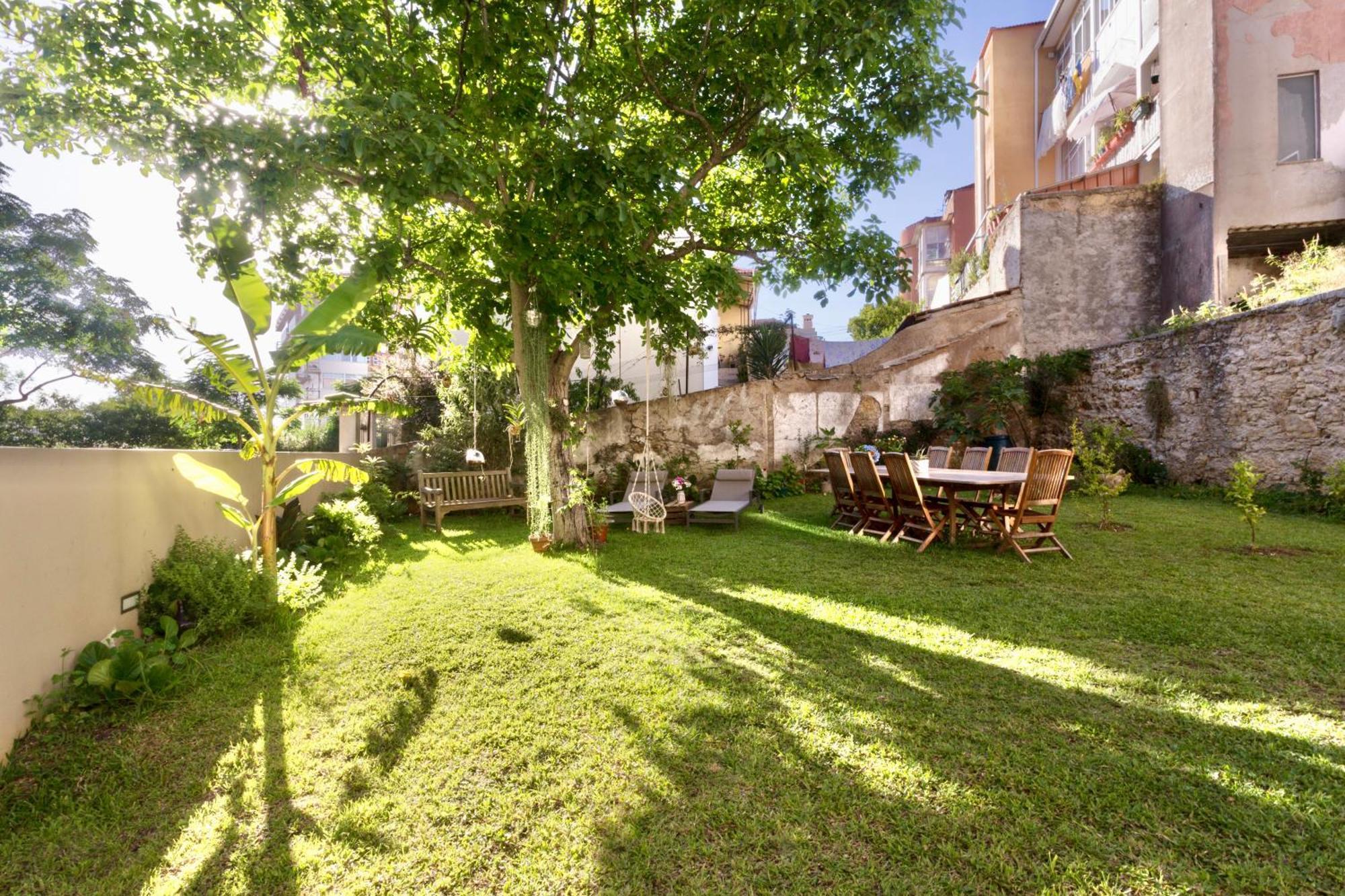 Vila Julieta Guesthouse Coimbra Bagian luar foto