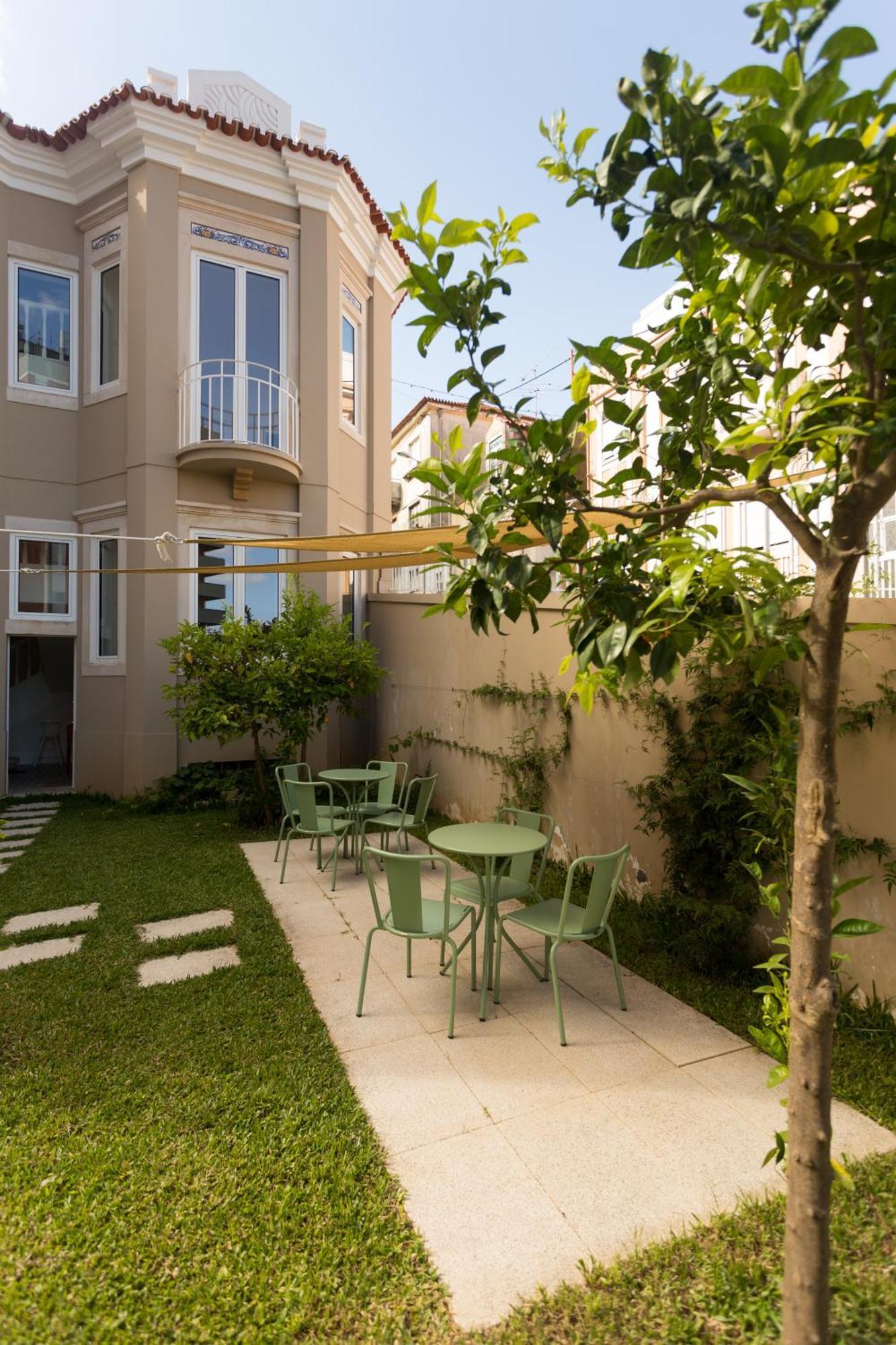 Vila Julieta Guesthouse Coimbra Bagian luar foto